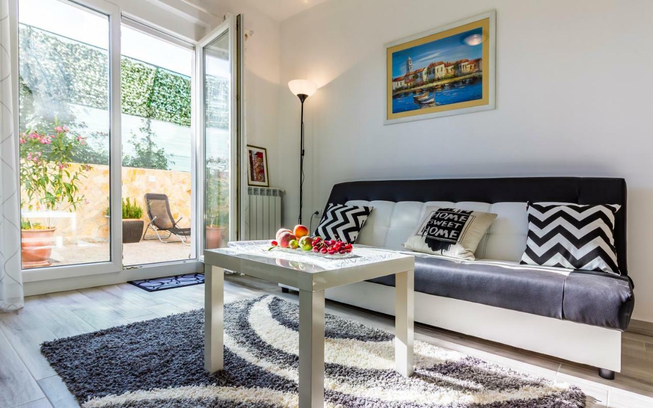 Apartment Mika Pula Eksteriør billede