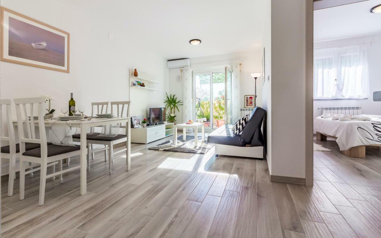 Apartment Mika Pula Eksteriør billede